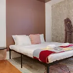 Hostel Clinkmama
