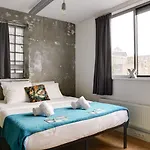 Clinkmama Amsterdam
