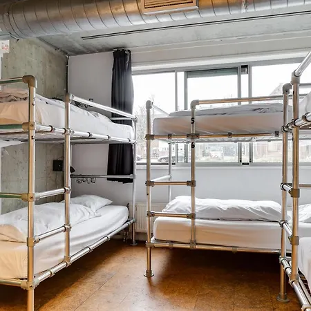 Vandrarhem Clinkmama *