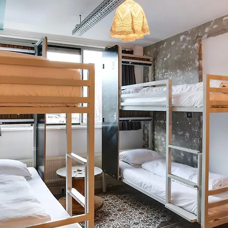 Vandrerhjem Clinkmama *