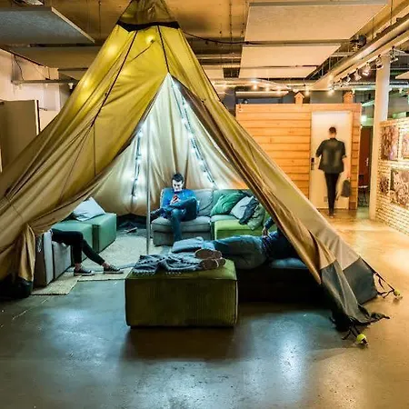 Clinkmama Vandrerhjem *