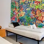 Clinkmama Hostel *
