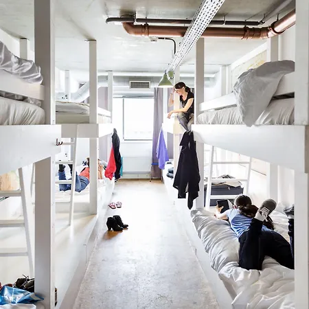 Clinkmama Hostel *