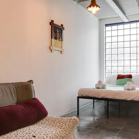 אכסניה Clinkmama *