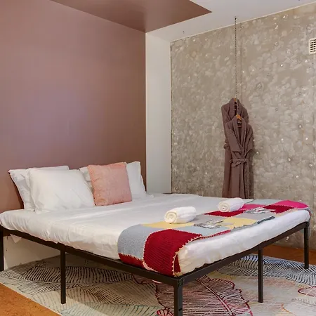 אכסניה Clinkmama